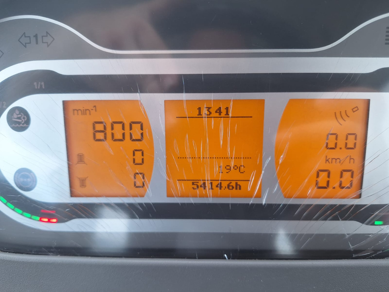 Fendt 828 Vario S4 ProfiPlus - Traktor: das Bild 2 Fendt 828 Vario S4 ProfiPlus - Traktor: das Bild 2