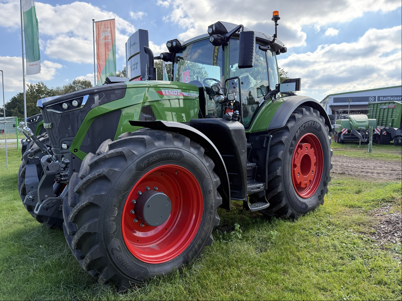 Fendt 936 Vario Gen7 ProfiiPlus NEU - Traktor: das Bild 1 Fendt 936 Vario Gen7 ProfiiPlus NEU - Traktor: das Bild 1