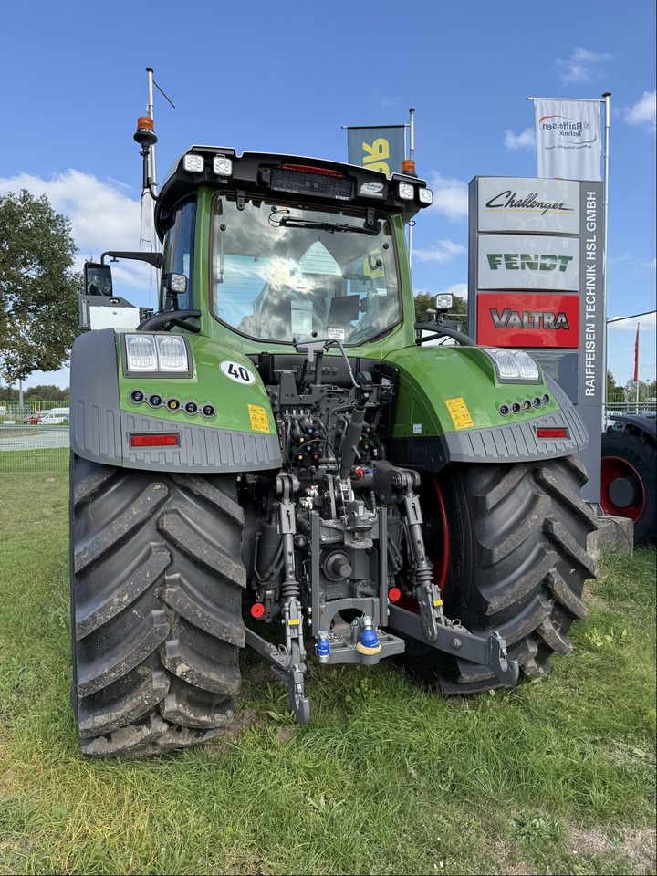 Fendt 936 Vario Gen7 ProfiiPlus NEU - Traktor: das Bild 2 Fendt 936 Vario Gen7 ProfiiPlus NEU - Traktor: das Bild 2