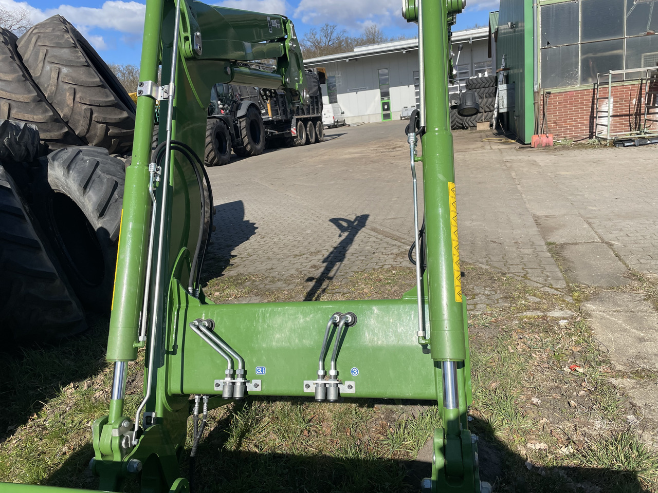 Fendt Cargo 6.100 Profi - Frontlader für Traktor: das Bild 3 Fendt Cargo 6.100 Profi - Frontlader für Traktor: das Bild 3