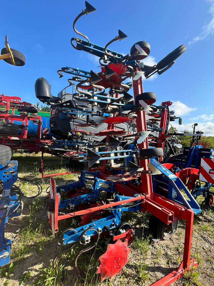 Hatzenbichler Maishacke 12-Reihen / 75er Rei - Technik für Bodenbearbeitung: das Bild 1 Hatzenbichler Maishacke 12-Reihen / 75er Rei - Technik für Bodenbearbeitung: das Bild 1