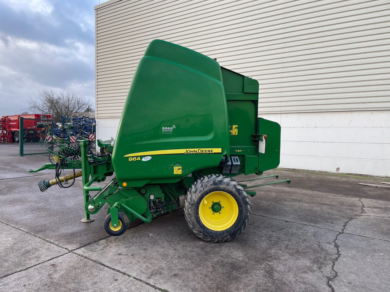 John Deere 864 Rundballenpresse - Grünlandtechnik: das Bild 1 John Deere 864 Rundballenpresse - Grünlandtechnik: das Bild 1