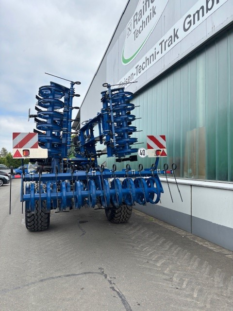 Köckerling Vector 800 - Grubber: das Bild 4 Köckerling Vector 800 - Grubber: das Bild 4