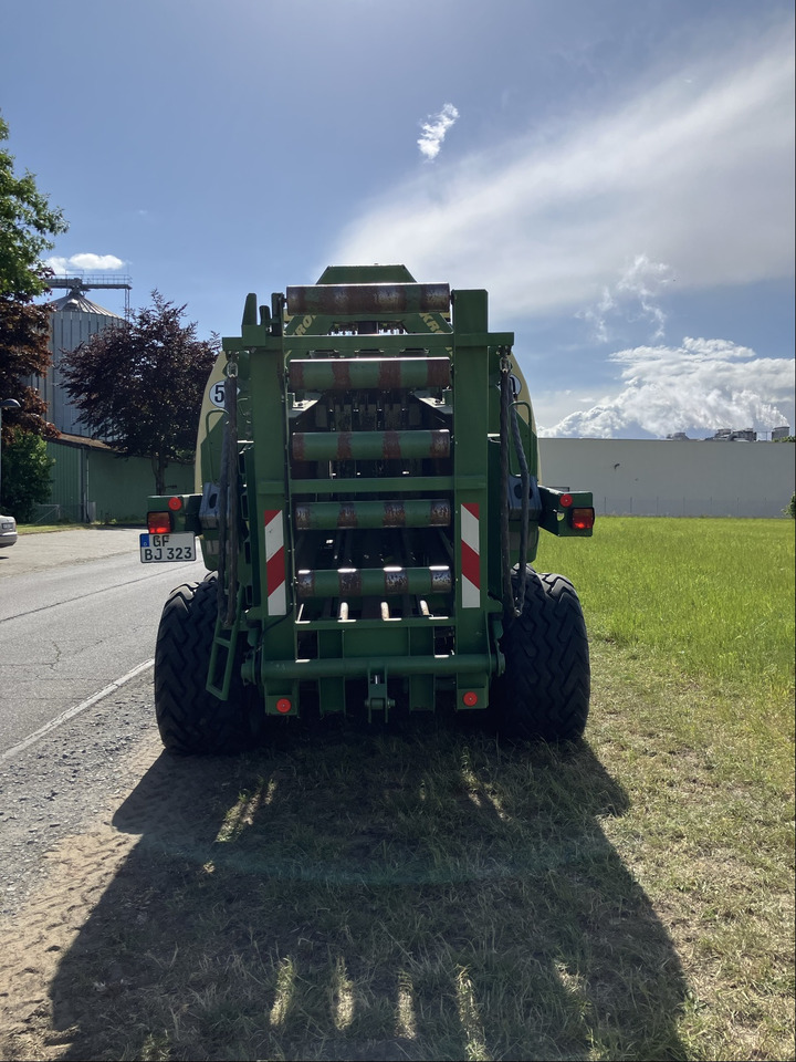 Krone Big Pack 890 XC - Packenpresse: das Bild 4 Krone Big Pack 890 XC - Packenpresse: das Bild 4