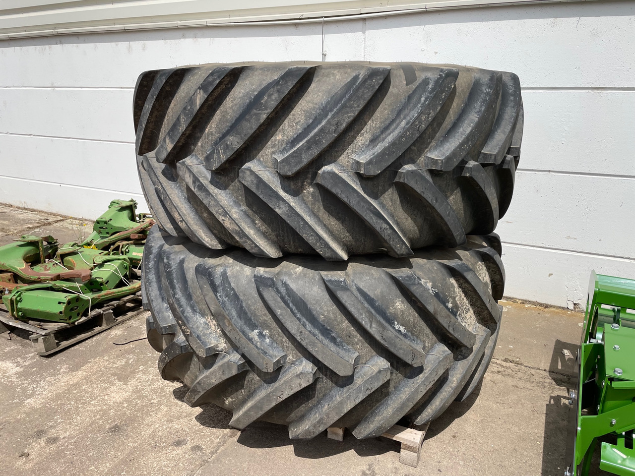 Michelin Räder 2x800 2x650 - Felgen und Reifen: das Bild 2 Michelin Räder 2x800 2x650 - Felgen und Reifen: das Bild 2