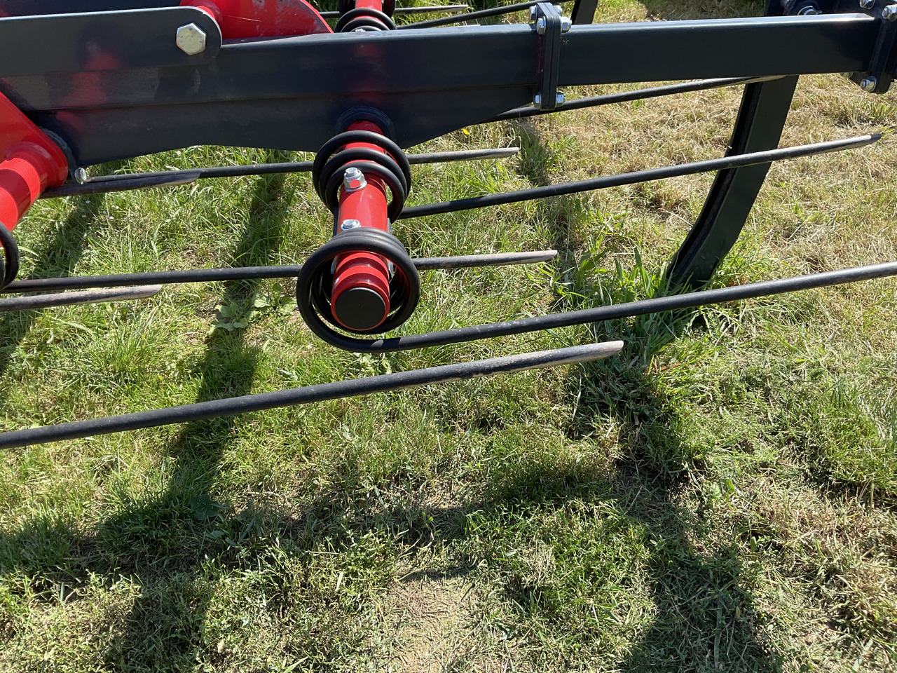 Saphir Strohstriegel Clear Star 300 - Egge: das Bild 2 Saphir Strohstriegel Clear Star 300 - Egge: das Bild 2