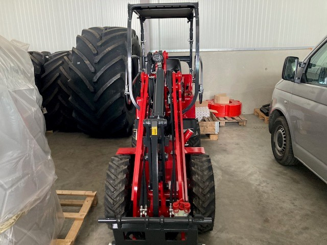 Schäffer Hoflader 2024 - Radlader: das Bild 1 Schäffer Hoflader 2024 - Radlader: das Bild 1