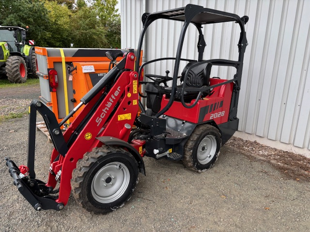 Schäffer Hoflader 2028-2 - Radlader: das Bild 1 Schäffer Hoflader 2028-2 - Radlader: das Bild 1