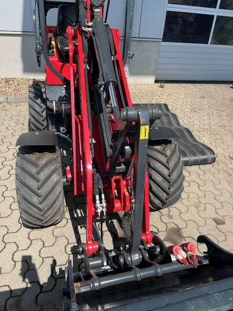 Schäffer Typ 2028-2 - Radlader: das Bild 2 Schäffer Typ 2028-2 - Radlader: das Bild 2