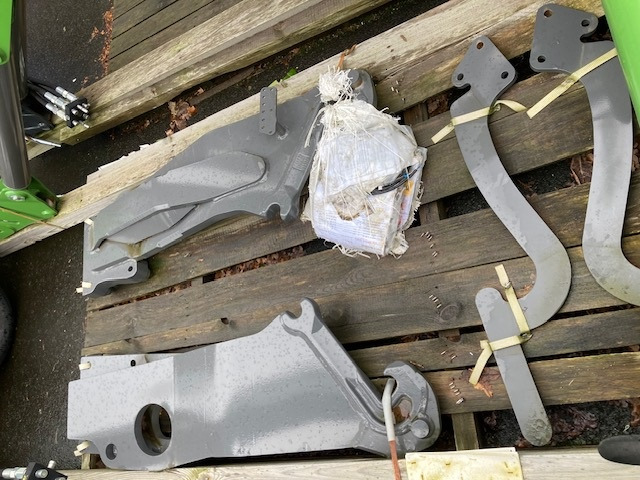 Stoll Frontlader Profil. FZ 46-33.1 - Frontlader für Traktor: das Bild 3 Stoll Frontlader Profil. FZ 46-33.1 - Frontlader für Traktor: das Bild 3