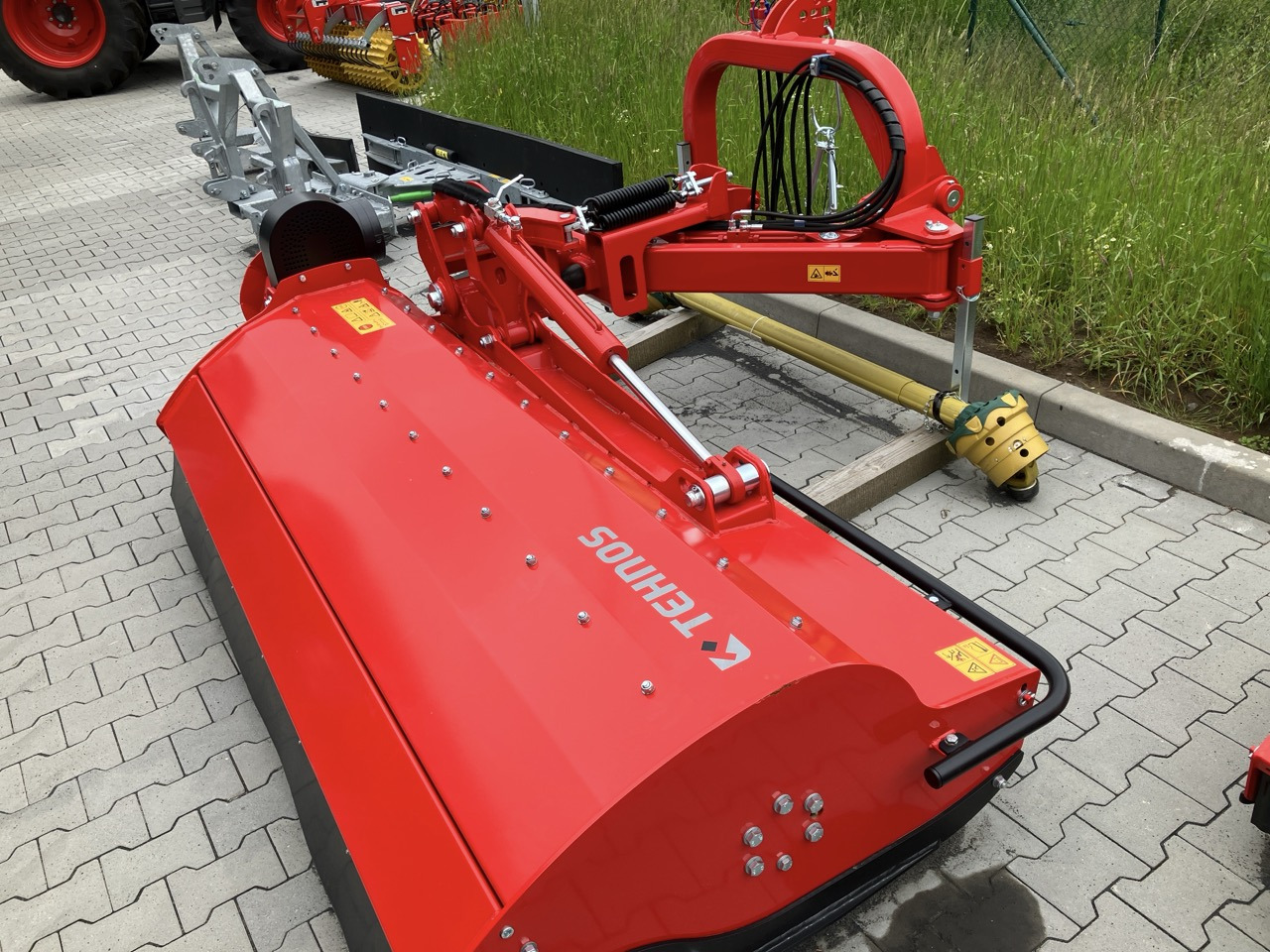 Tehnos Mulcher MB 220R PROFI LW - Schlegelmäher: das Bild 1 Tehnos Mulcher MB 220R PROFI LW - Schlegelmäher: das Bild 1