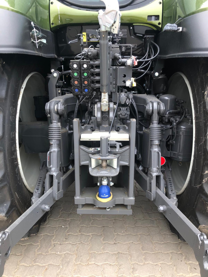 Traktor Valtra T175EA: das Bild 9