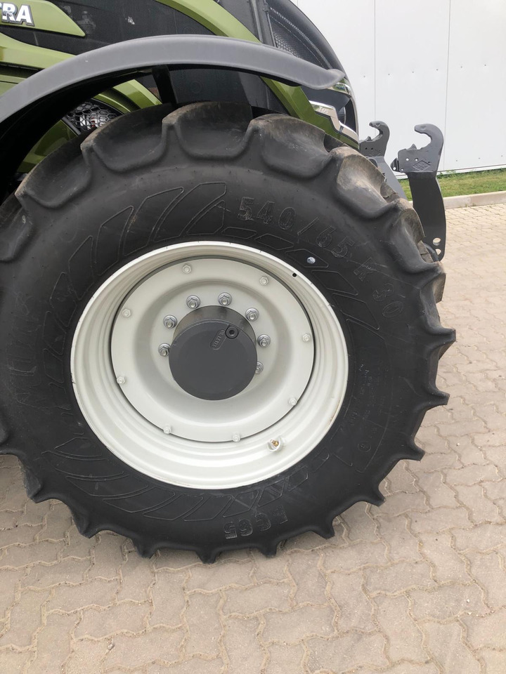 Traktor Valtra T175EA: das Bild 6