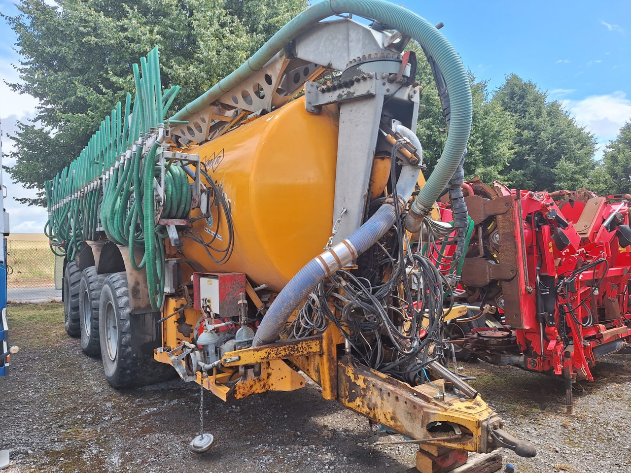 Veenhuis SP25000 - Düngetechnik: das Bild 1 Veenhuis SP25000 - Düngetechnik: das Bild 1