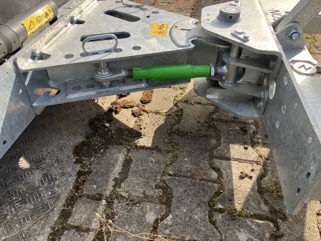 Zocon Gummischieber mechanisch 300 - Fütterungstechnik: das Bild 2 Zocon Gummischieber mechanisch 300 - Fütterungstechnik: das Bild 2