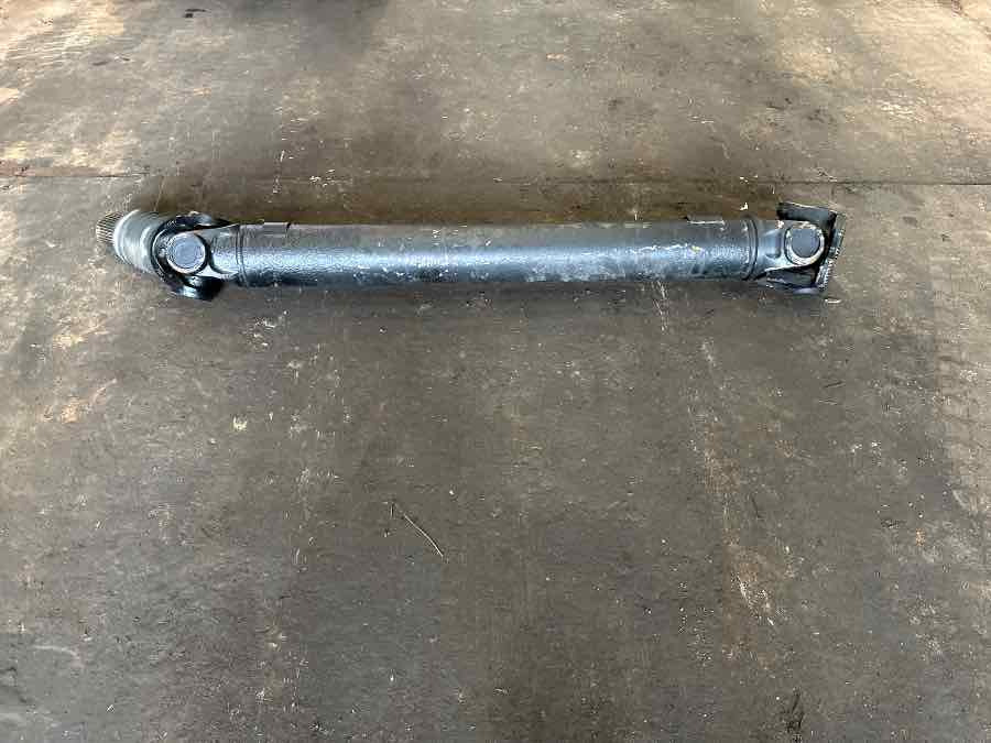 MAN PROPSHAFT 81.36335-6144 - Kardanwelle für LKW: das Bild 1 MAN PROPSHAFT 81.36335-6144 - Kardanwelle für LKW: das Bild 1