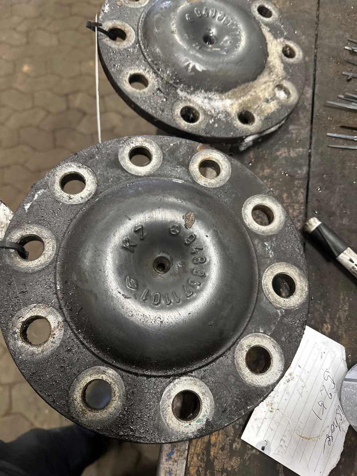 SETRA / MERCEDES DRIVE SHAFT A9483571001 - Antriebswelle für Bus: das Bild 1 SETRA / MERCEDES DRIVE SHAFT A9483571001 - Antriebswelle für Bus: das Bild 1