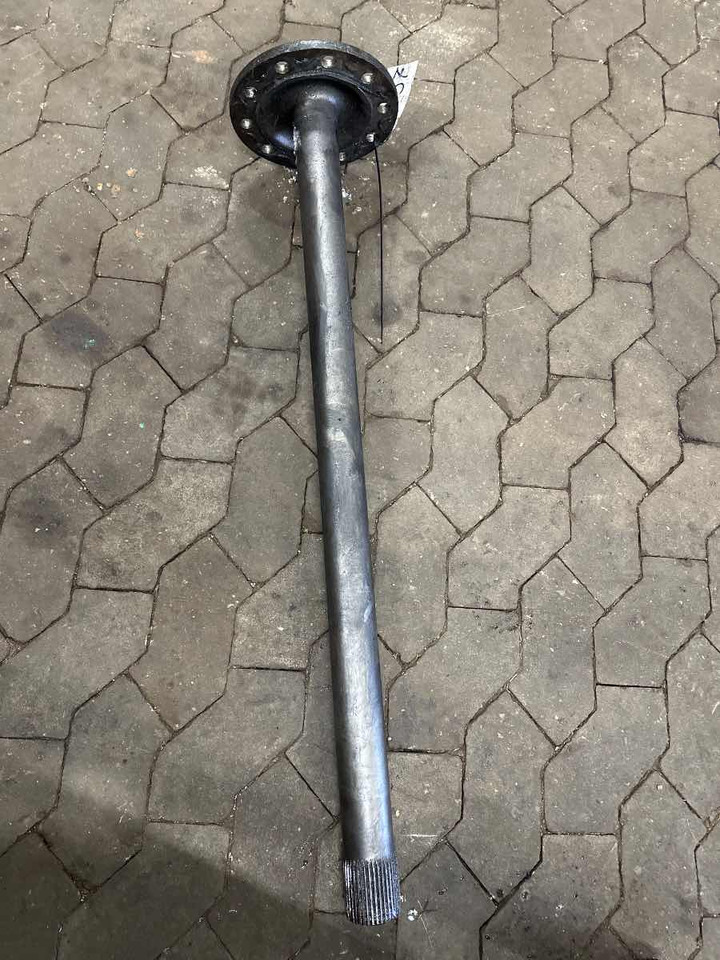 SETRA / MERCEDES DRIVE SHAFT A9483571001 - Antriebswelle für Bus: das Bild 2 SETRA / MERCEDES DRIVE SHAFT A9483571001 - Antriebswelle für Bus: das Bild 2