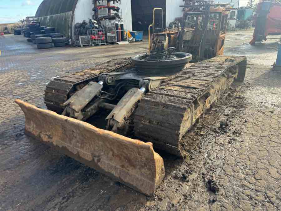 VOLVO CONSTRUCTION EXCAVATOR ECR145 UNDERCARRIAGE - Laufwerksteile für Kettenbagger: das Bild 1 VOLVO CONSTRUCTION EXCAVATOR ECR145 UNDERCARRIAGE - Laufwerksteile für Kettenbagger: das Bild 1