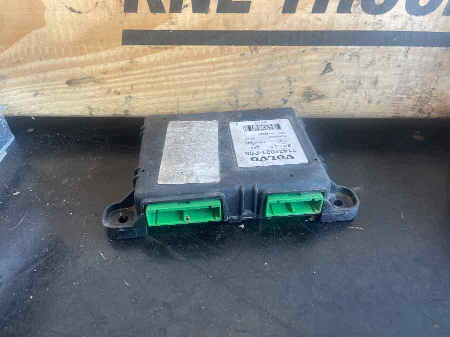 VOLVO ECU 21427021 P05 - Elektrische Ausrüstung für LKW: das Bild 1 VOLVO ECU 21427021 P05 - Elektrische Ausrüstung für LKW: das Bild 1