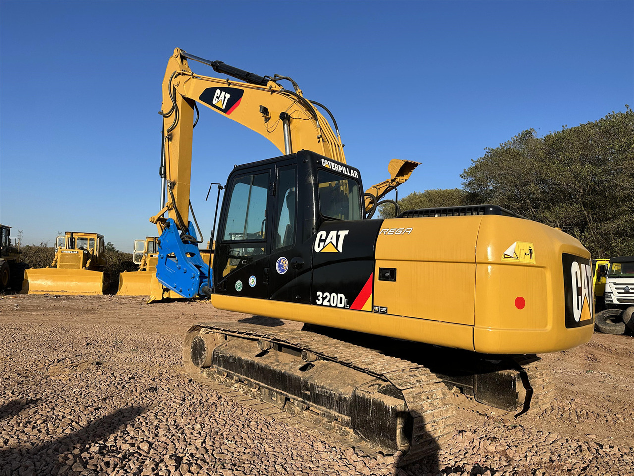 CAT 320DL - Kettenbagger: das Bild 4 CAT 320DL - Kettenbagger: das Bild 4