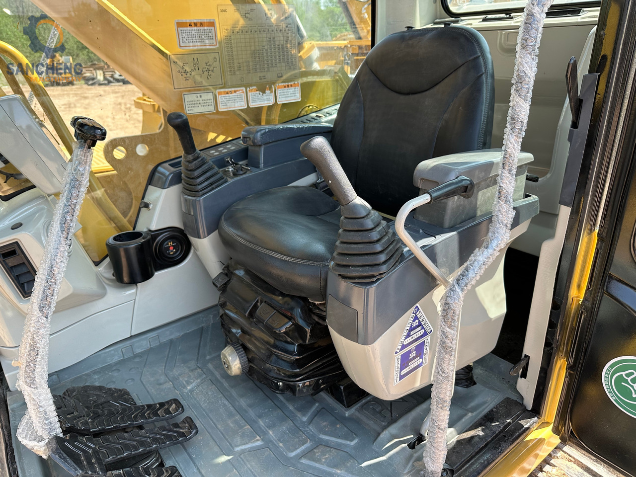 CAT 330CL - Kettenbagger: das Bild 5 CAT 330CL - Kettenbagger: das Bild 5