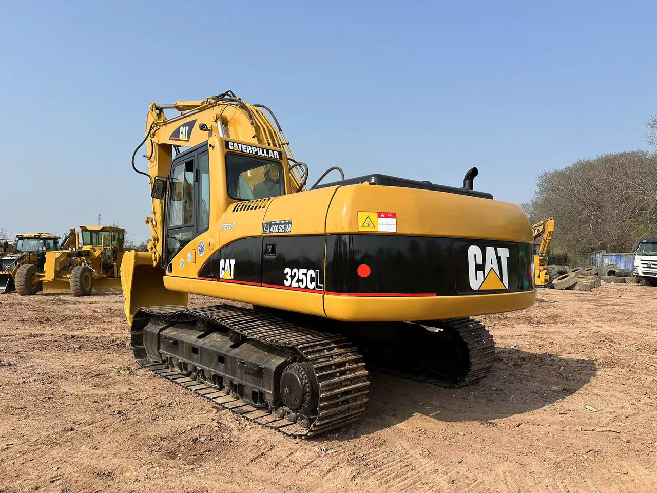 CATERPILLAR 325C - Kettenbagger: das Bild 5 CATERPILLAR 325C - Kettenbagger: das Bild 5