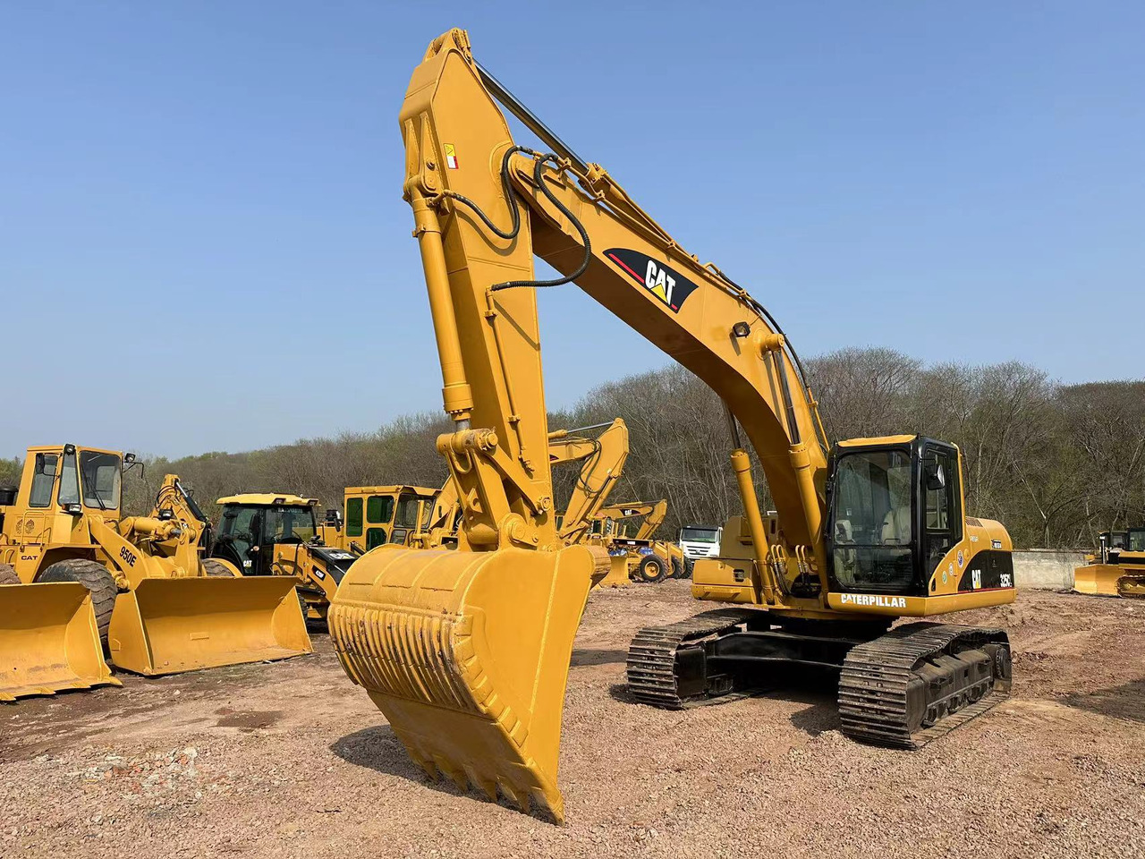 CATERPILLAR 325C - Kettenbagger: das Bild 2 CATERPILLAR 325C - Kettenbagger: das Bild 2