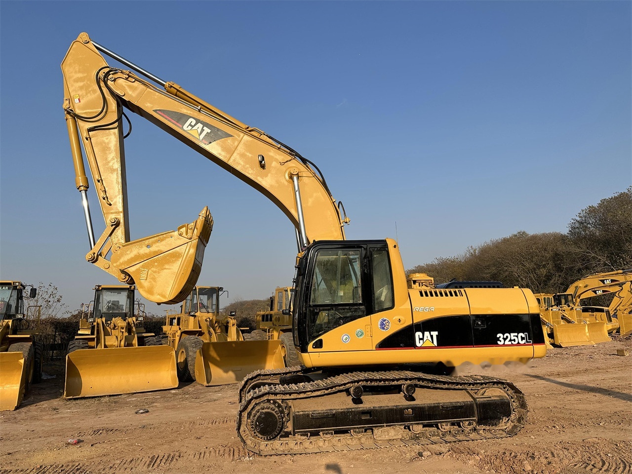 CATERPILLAR 325CL - Kettenbagger: das Bild 3 CATERPILLAR 325CL - Kettenbagger: das Bild 3