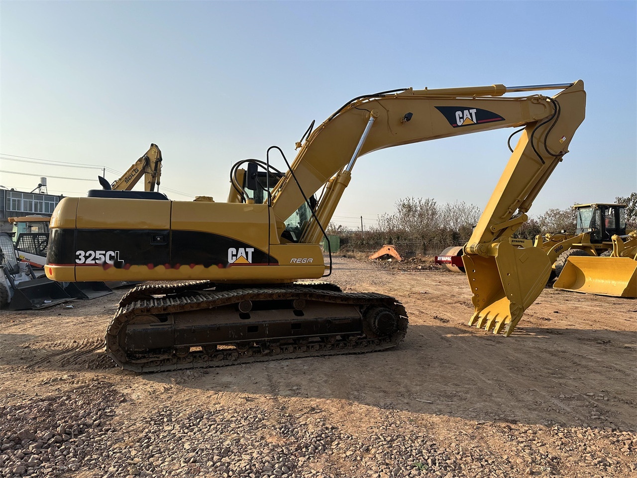CATERPILLAR 325CL - Kettenbagger: das Bild 5 CATERPILLAR 325CL - Kettenbagger: das Bild 5