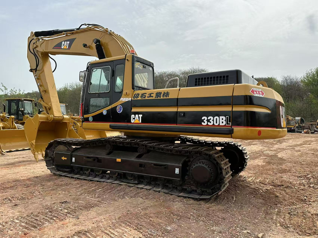 CATERPILLAR 330BL - Bagger: das Bild 1 CATERPILLAR 330BL - Bagger: das Bild 1