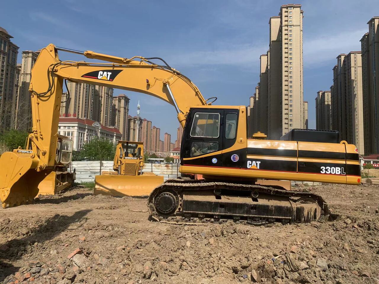 CATERPILLAR 330BL - Kettenbagger: das Bild 1 CATERPILLAR 330BL - Kettenbagger: das Bild 1