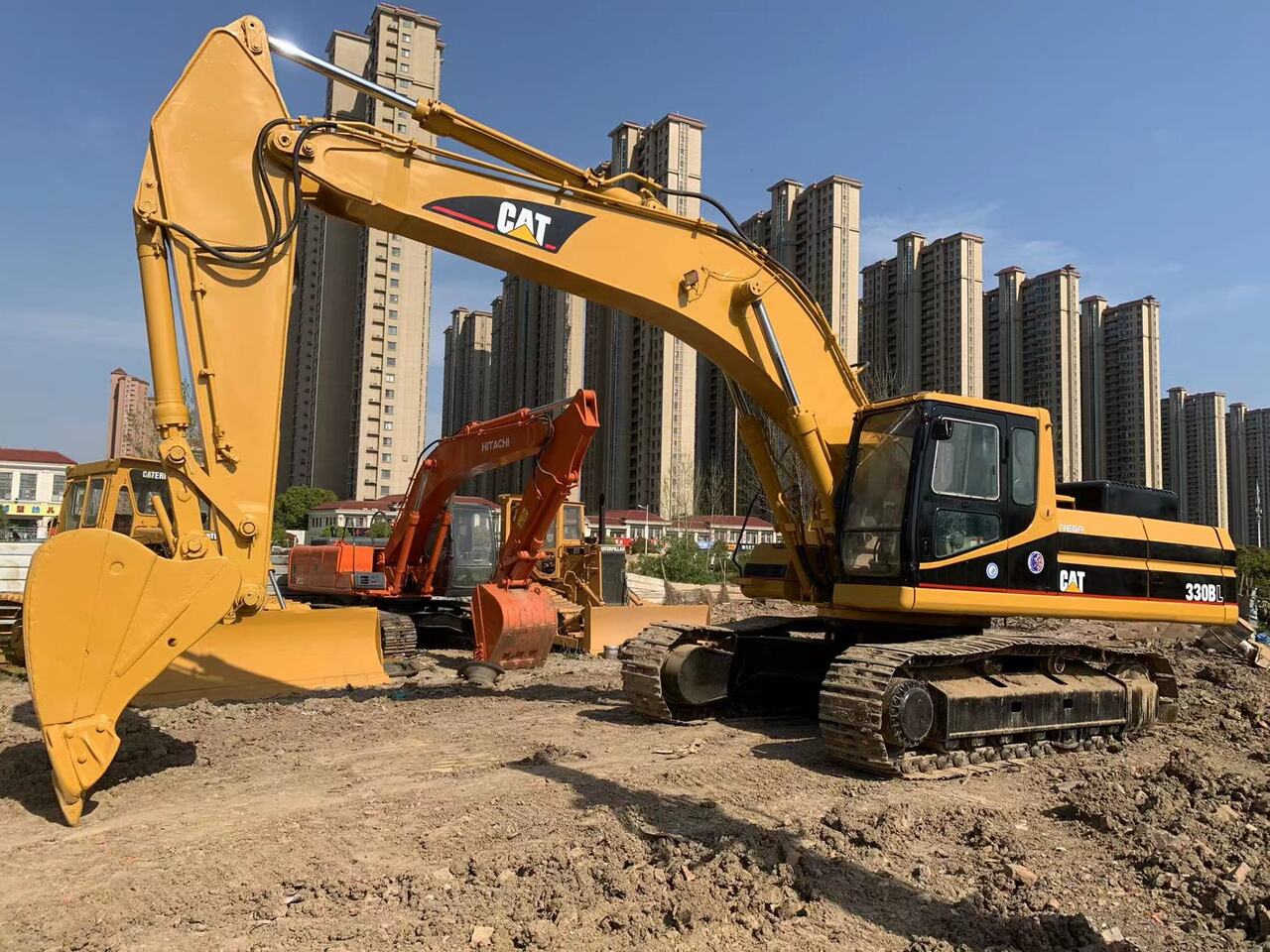 CATERPILLAR 330BL - Kettenbagger: das Bild 3 CATERPILLAR 330BL - Kettenbagger: das Bild 3