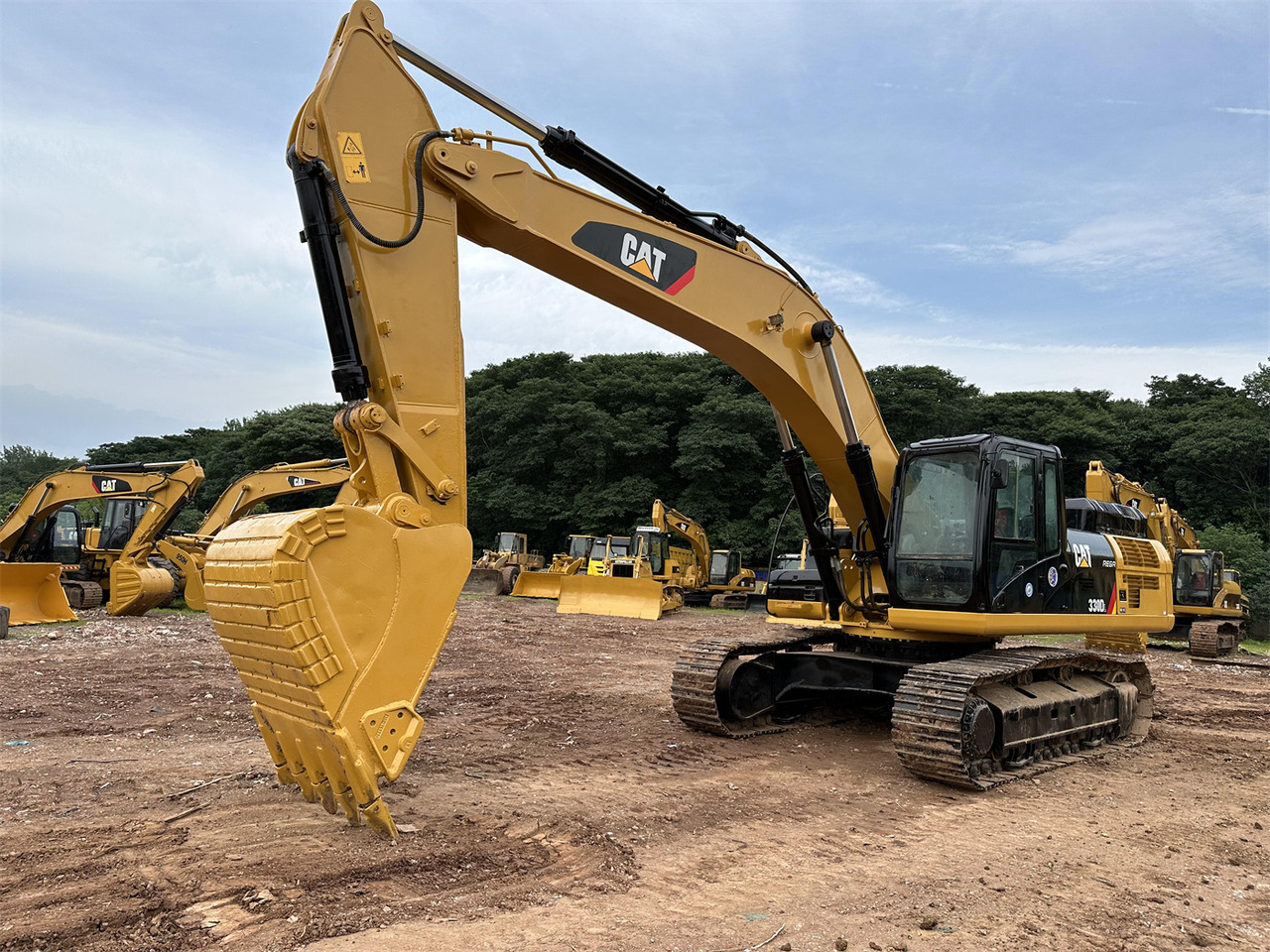 Kettenbagger CATERPILLAR 330DL: das Bild 9