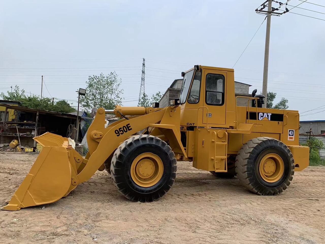 CATERPILLAR 950E - Radlader: das Bild 2 CATERPILLAR 950E - Radlader: das Bild 2