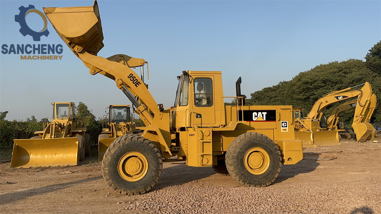 CATERPILLAR 950E - Radlader: das Bild 4 CATERPILLAR 950E - Radlader: das Bild 4