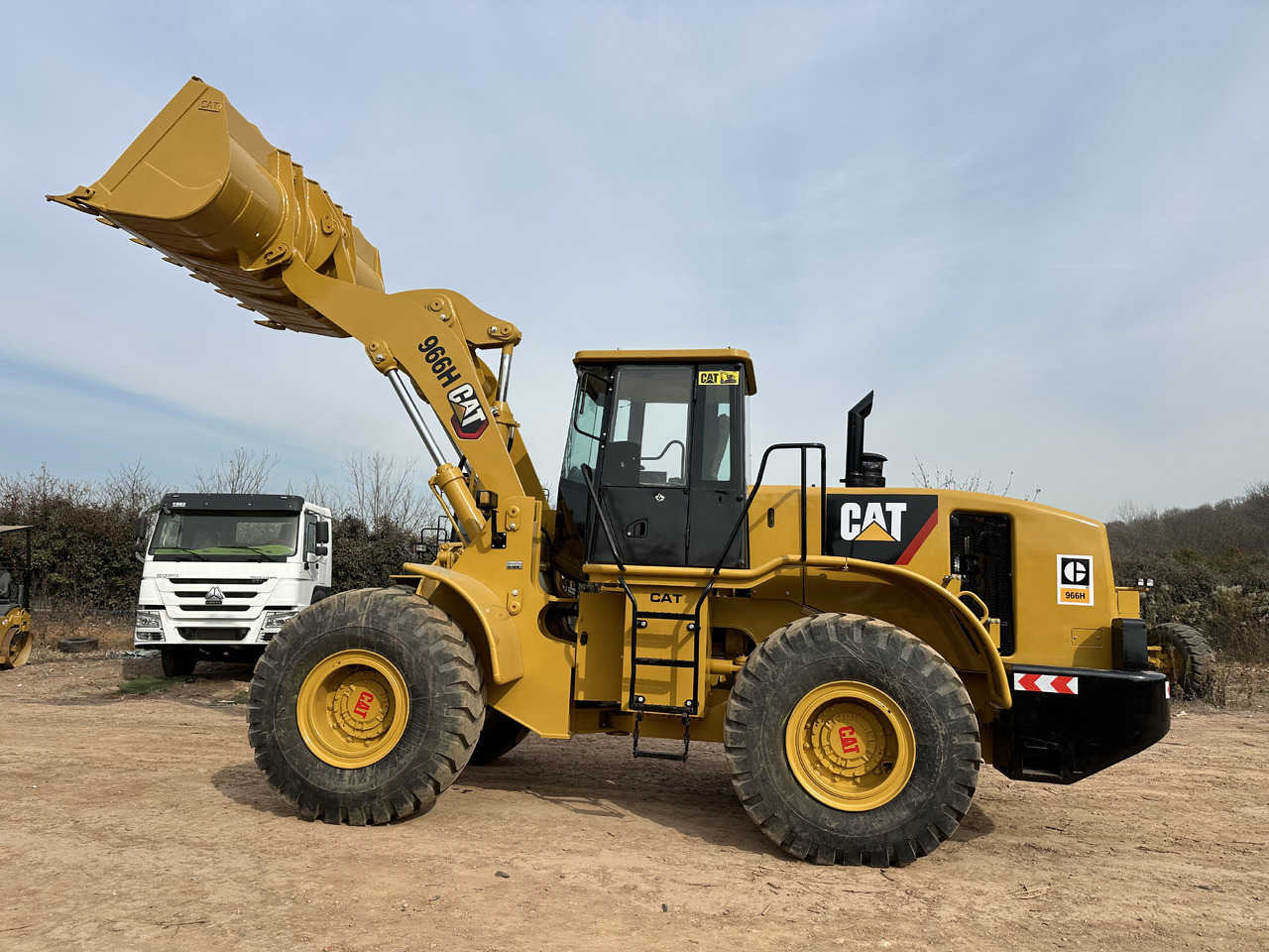 CATERPILLAR 966H - Radlader: das Bild 1 CATERPILLAR 966H - Radlader: das Bild 1