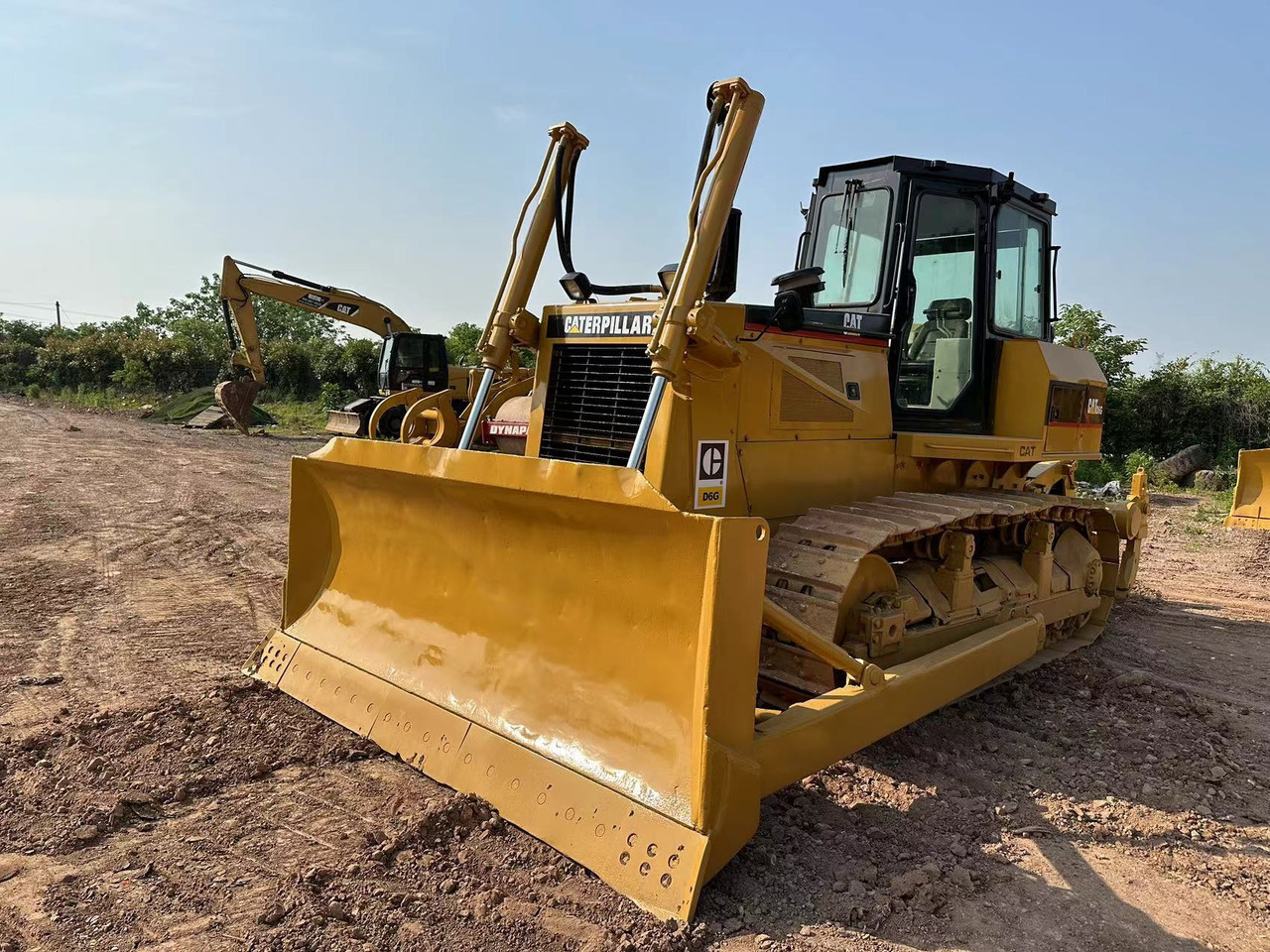 CATERPILLAR D6G Crawler Dozer - Bulldozer: das Bild 4 CATERPILLAR D6G Crawler Dozer - Bulldozer: das Bild 4