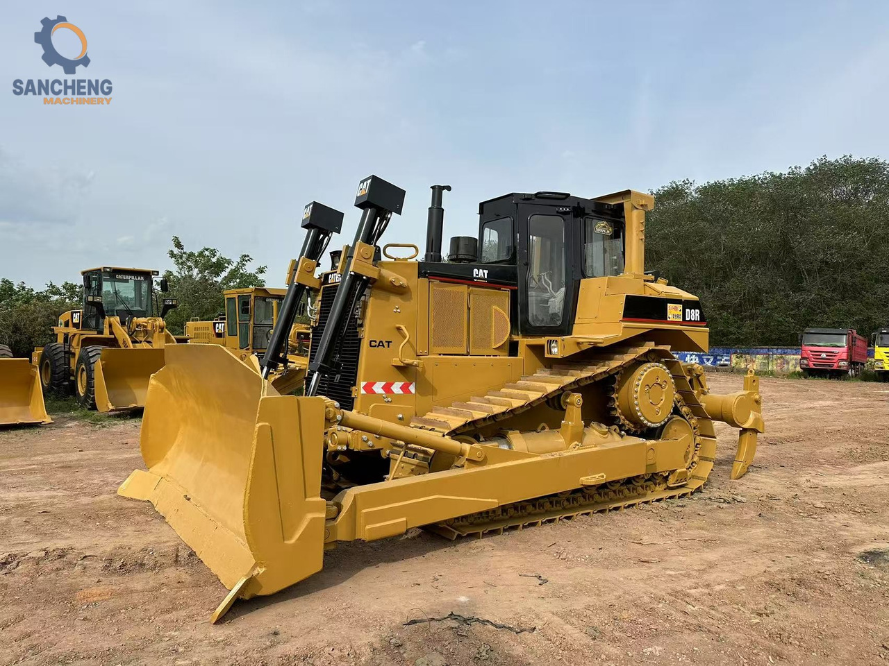 CATERPILLAR D8R - Bulldozer: das Bild 3 CATERPILLAR D8R - Bulldozer: das Bild 3