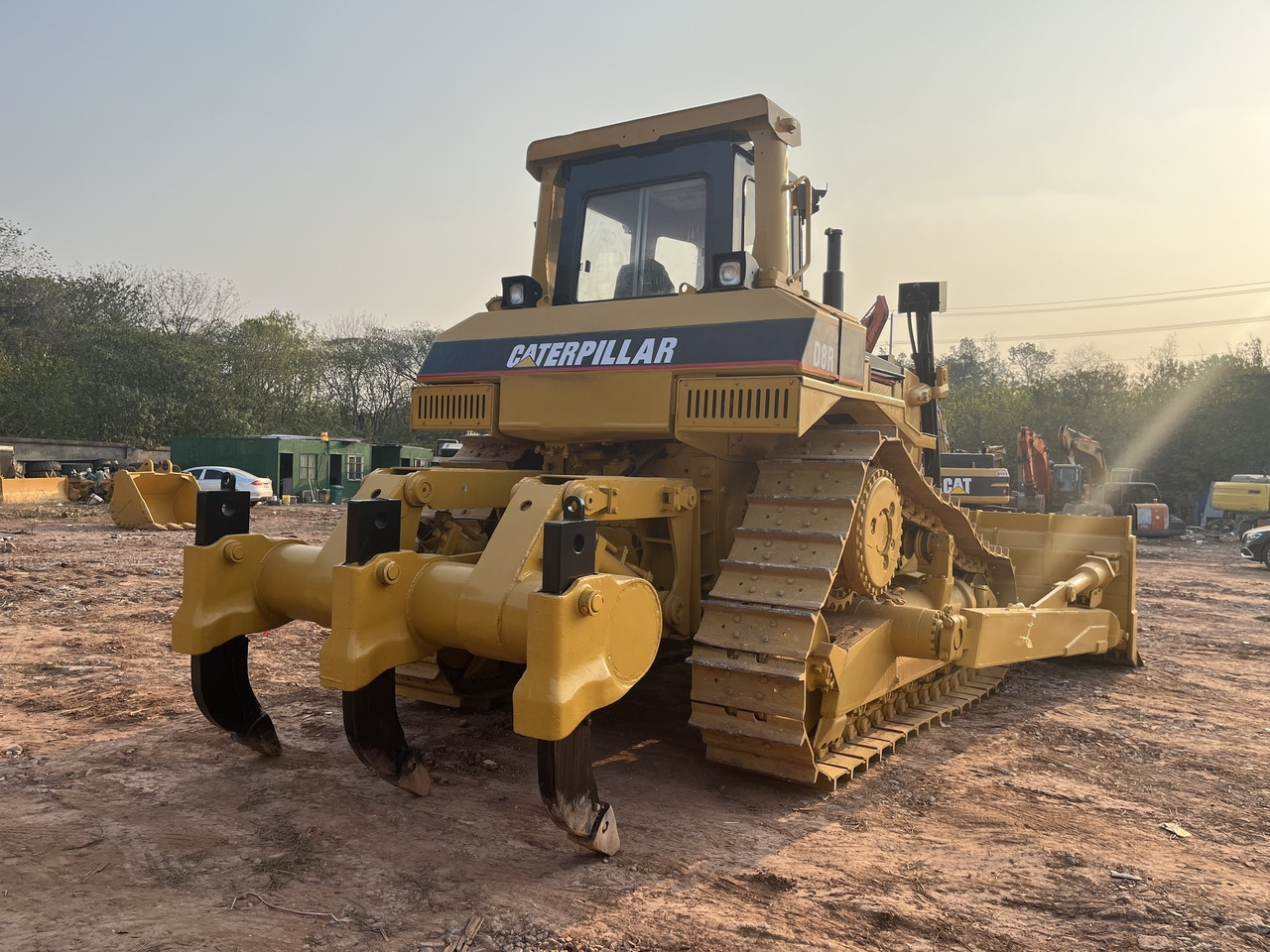 CATERPILLAR D8R - Bulldozer: das Bild 5 CATERPILLAR D8R - Bulldozer: das Bild 5