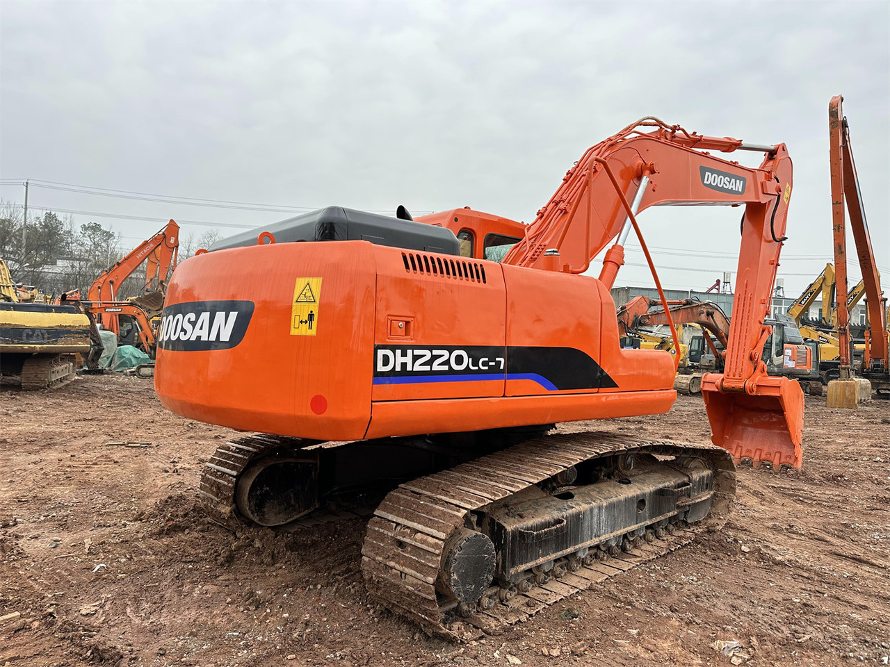 DOOSAN DH220 - Kettenbagger: das Bild 5 DOOSAN DH220 - Kettenbagger: das Bild 5