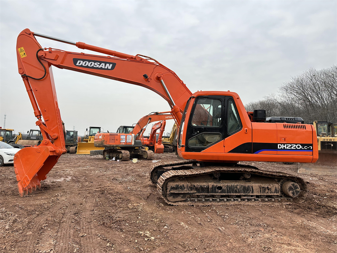 DOOSAN DH220 excavator - Kettenbagger: das Bild 1 DOOSAN DH220 excavator - Kettenbagger: das Bild 1