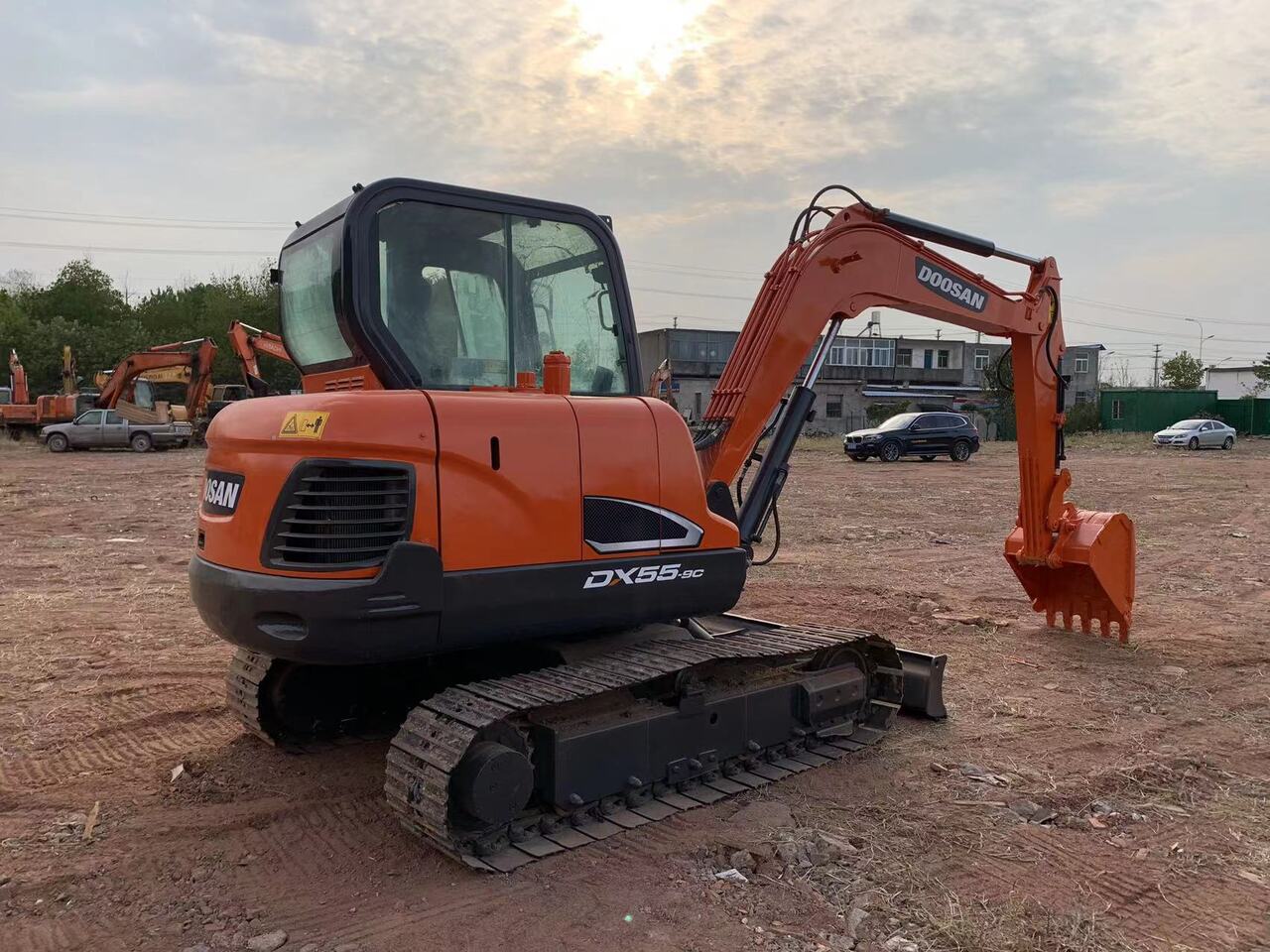 DOOSAN DX55 - Bagger: das Bild 3 DOOSAN DX55 - Bagger: das Bild 3