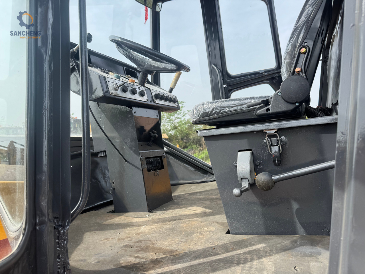 DYNAPAC CA30D - Walzen: das Bild 5 DYNAPAC CA30D - Walzen: das Bild 5