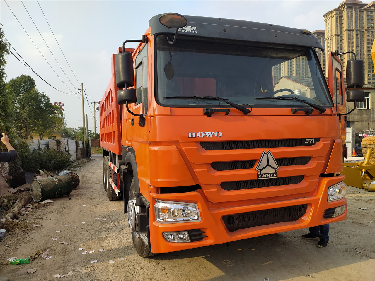HOWO 371hp - Kipper: das Bild 1 HOWO 371hp - Kipper: das Bild 1