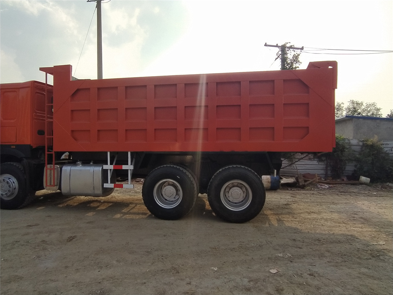 HOWO 371hp - Kipper: das Bild 5 HOWO 371hp - Kipper: das Bild 5
