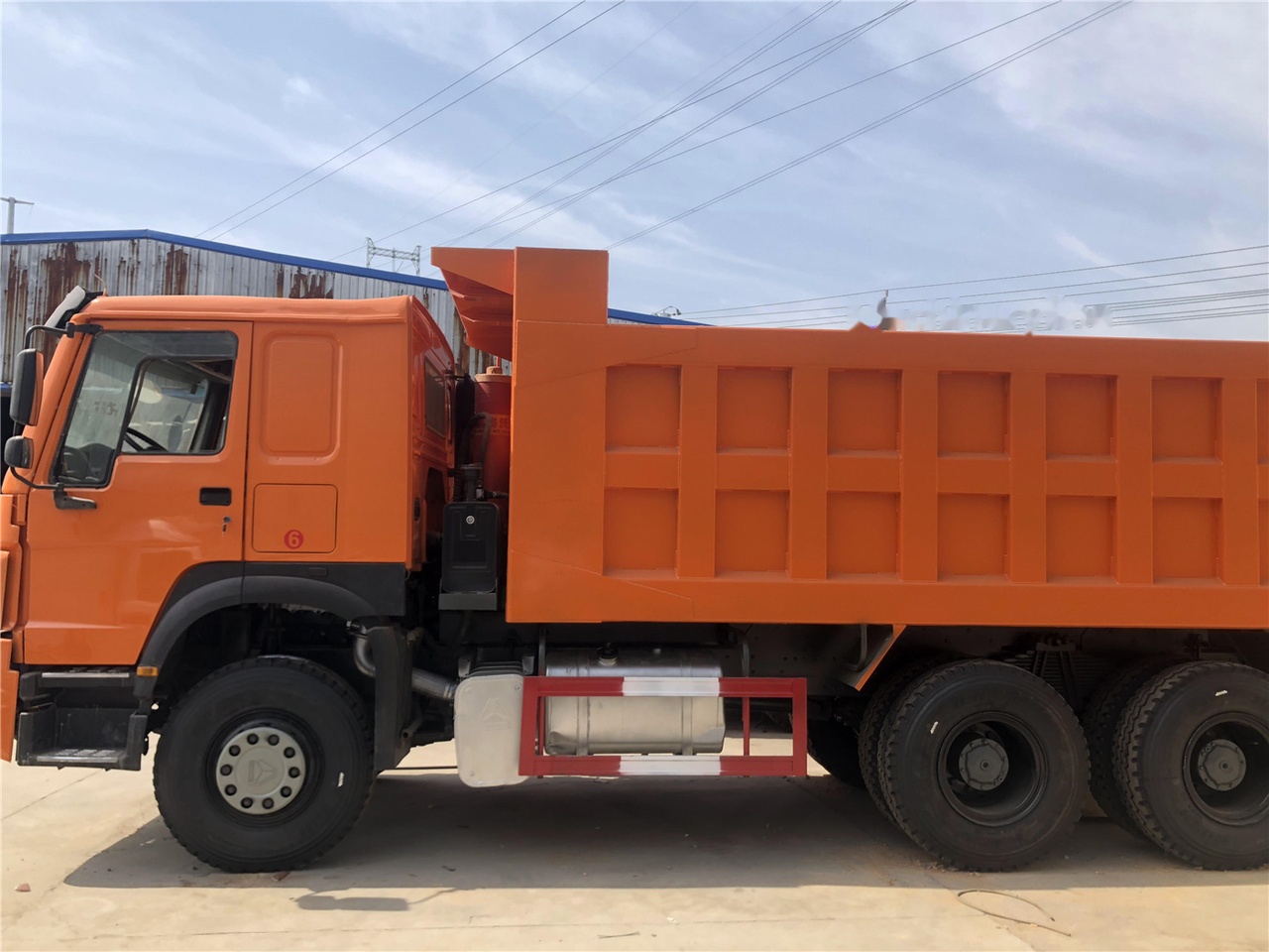 SINOTRUK HOWO 371 Dump truck - Kipper: das Bild 4 SINOTRUK HOWO 371 Dump truck - Kipper: das Bild 4