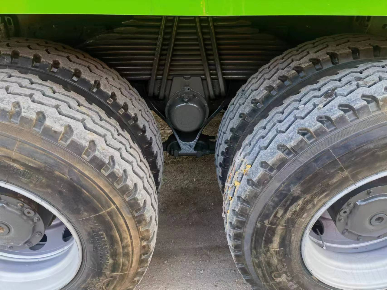 SINOTRUK HOWO 375 - Kipper: das Bild 4 SINOTRUK HOWO 375 - Kipper: das Bild 4