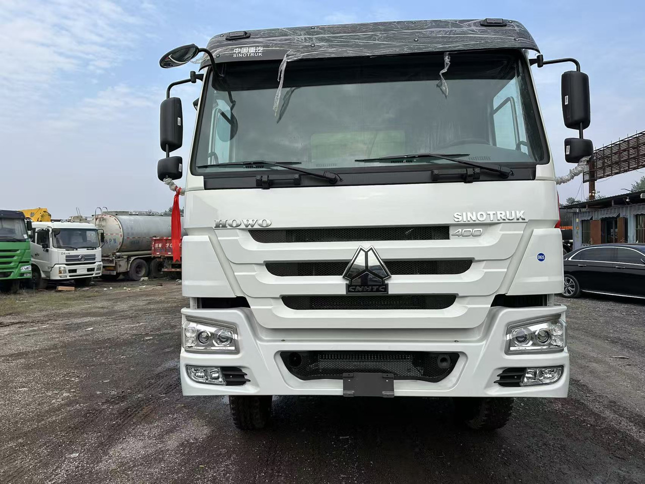 Kipper Für die Beförderung von Silo neu kaufen SINOTRUK HOWO 400HP 6X4 Tipper Truck: das Bild 7 Kipper Für die Beförderung von Silo neu kaufen SINOTRUK HOWO 400HP 6X4 Tipper Truck: das Bild 7