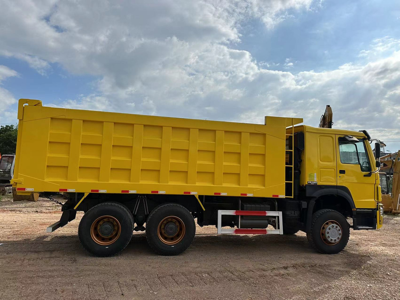 Kipper SINOTRUK Howo 371 Dump truck: das Bild 6